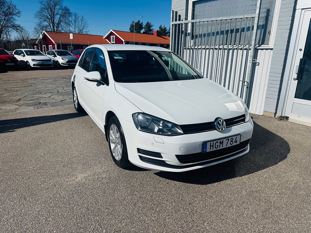 Volkswagen Golf 1.4 TSI 125HK BMT 5-D / VÄRMARE / CARPLAY