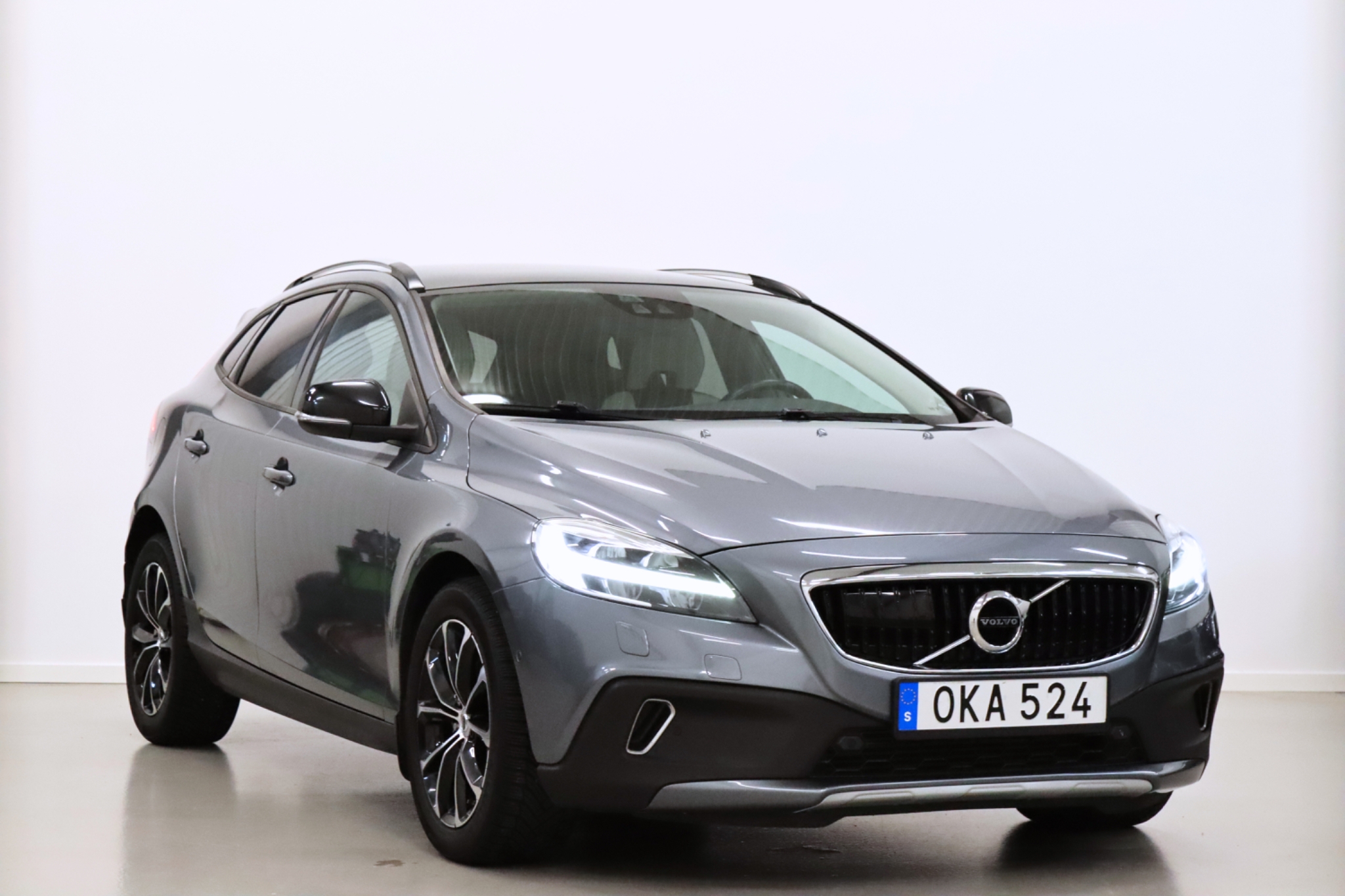 Volvo V40 Cross Country 2017, kuva 5/48