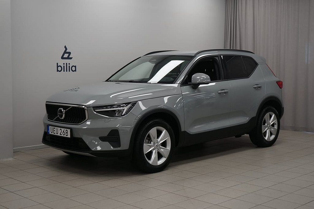 Volvo XC40 B3 FWD Bensin Essential | Navigation | Parkeringskamera