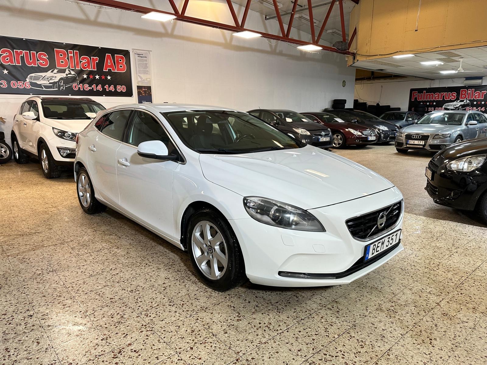 Volvo V40