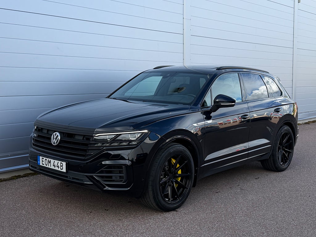 Volkswagen Touareg 4.0 V8 TDI 4M Dynamic | Värmare |Pano | Full Utr | LUFT