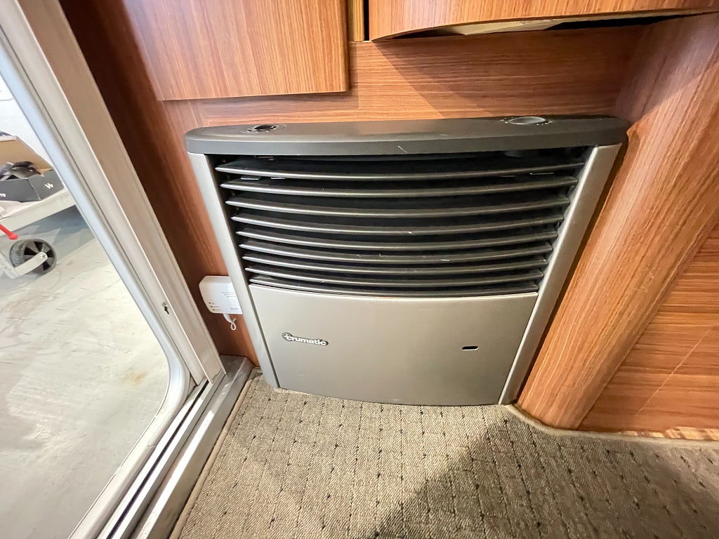 Adria Adora 513 TK /Barnkammare/Mover/6 bäddar/995kr/månad - Adria