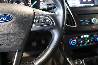 Halvkombi Ford Focus 18 av 20