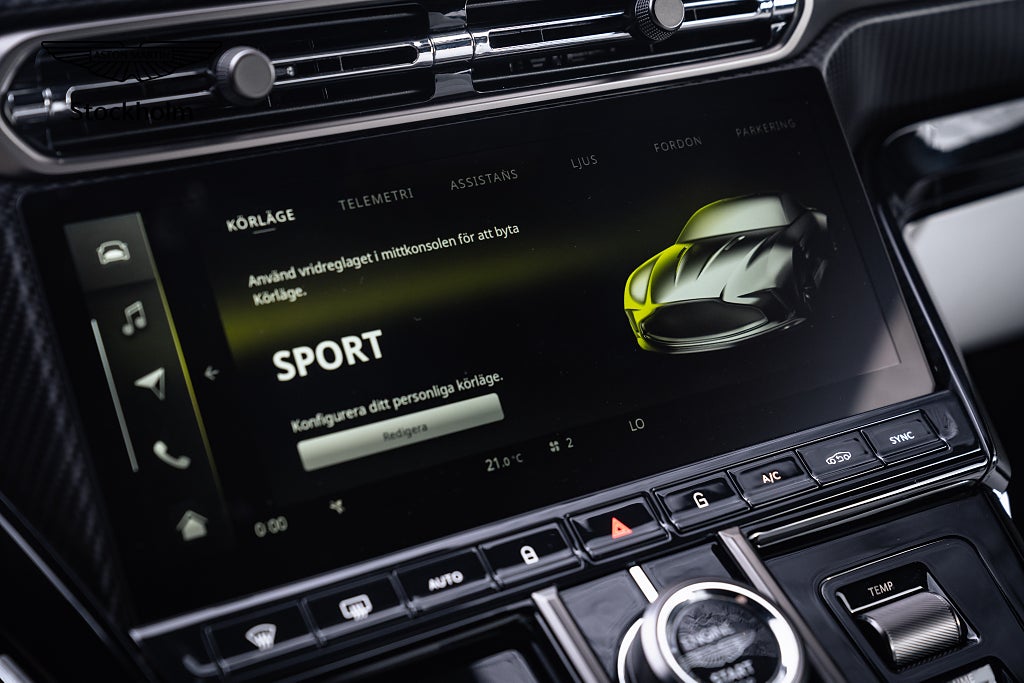 Gallery image 16 of 18