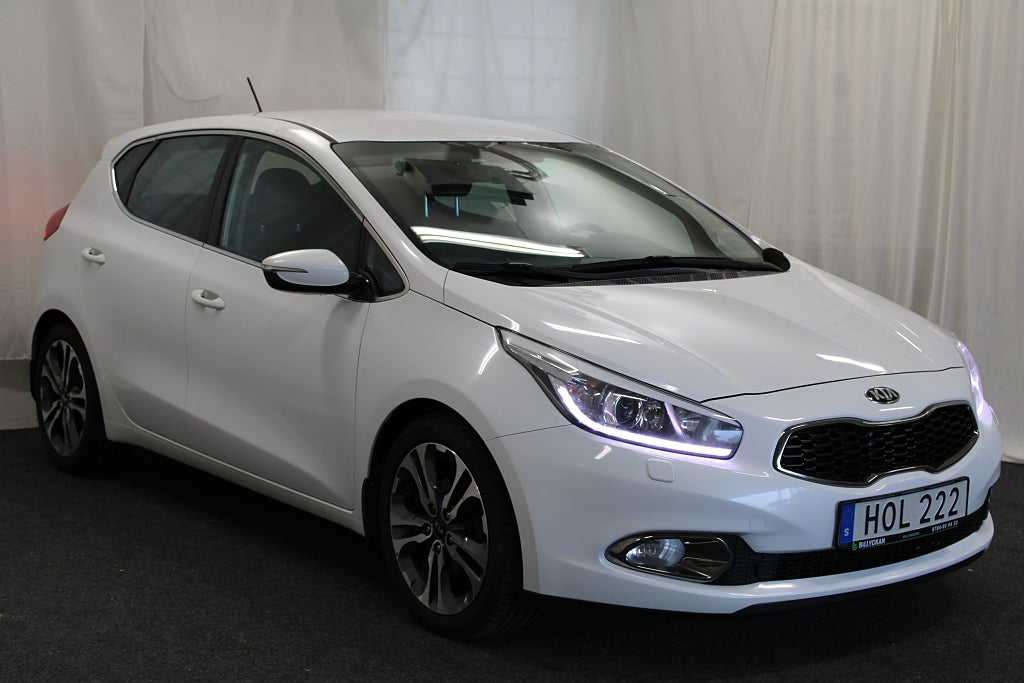 Kia Ceed cee'd 1.6 CRDi Special Edition |B-Kamera|Navi|S&V-Däck