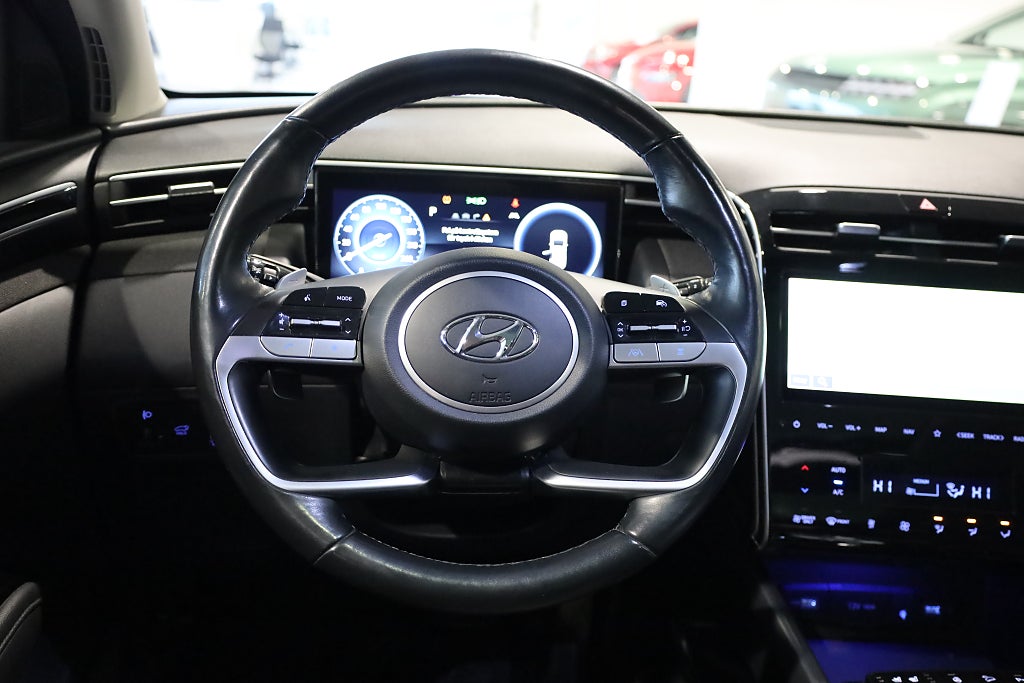 Hyundai Tucson Hybrid 230hk Advanced Panorama Drag Navi 360° Läder