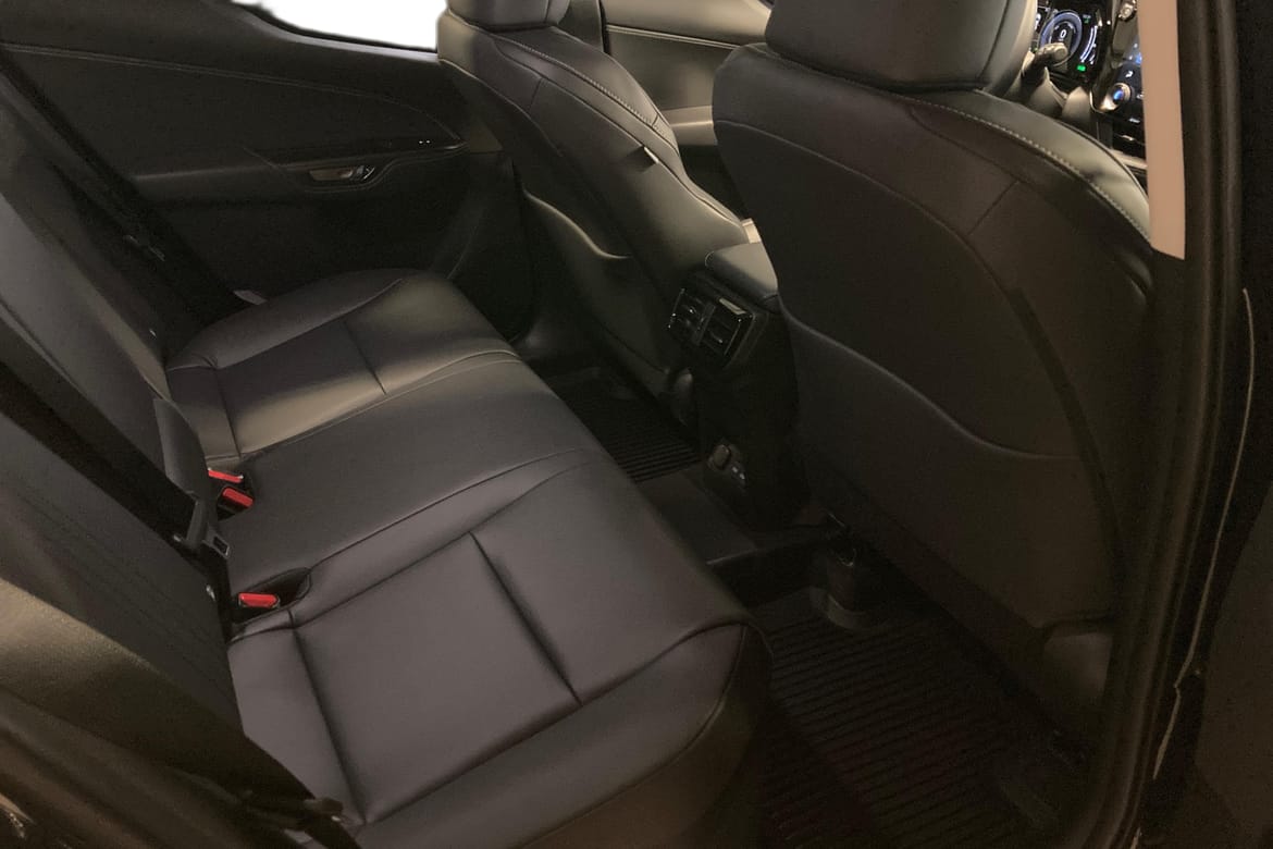 Lexus NX 450h+ Business AWD Drag P-värm 2026, bild 7/57