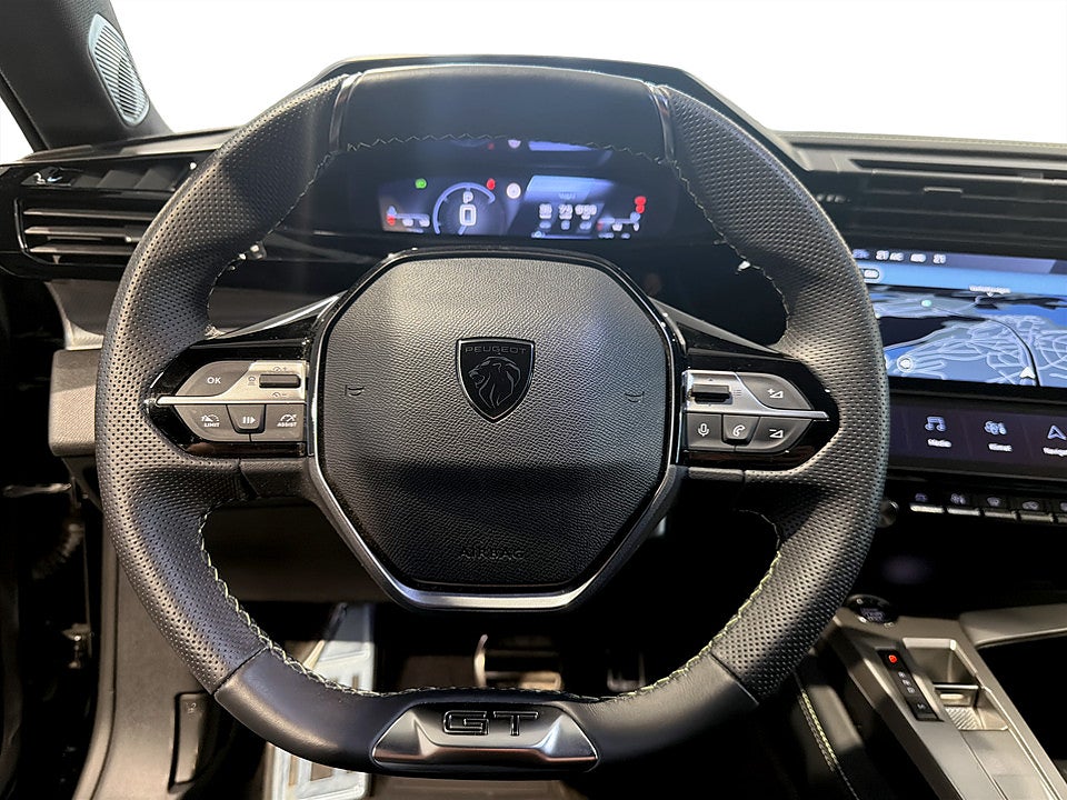 Bild på Peugeot 408 GT 1.2 PT 130hk Aut 360-KAMERA ALCANTARA