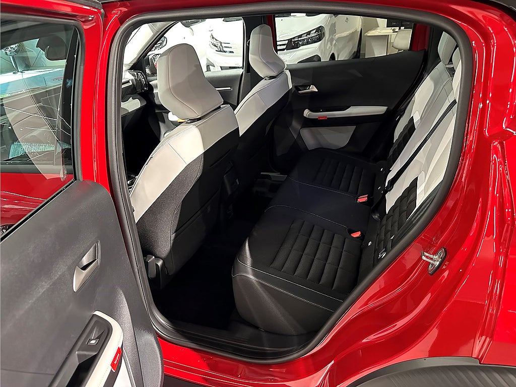 Bild på Citroën C3 Aircross MAX Hybrid 136hk - DEMO