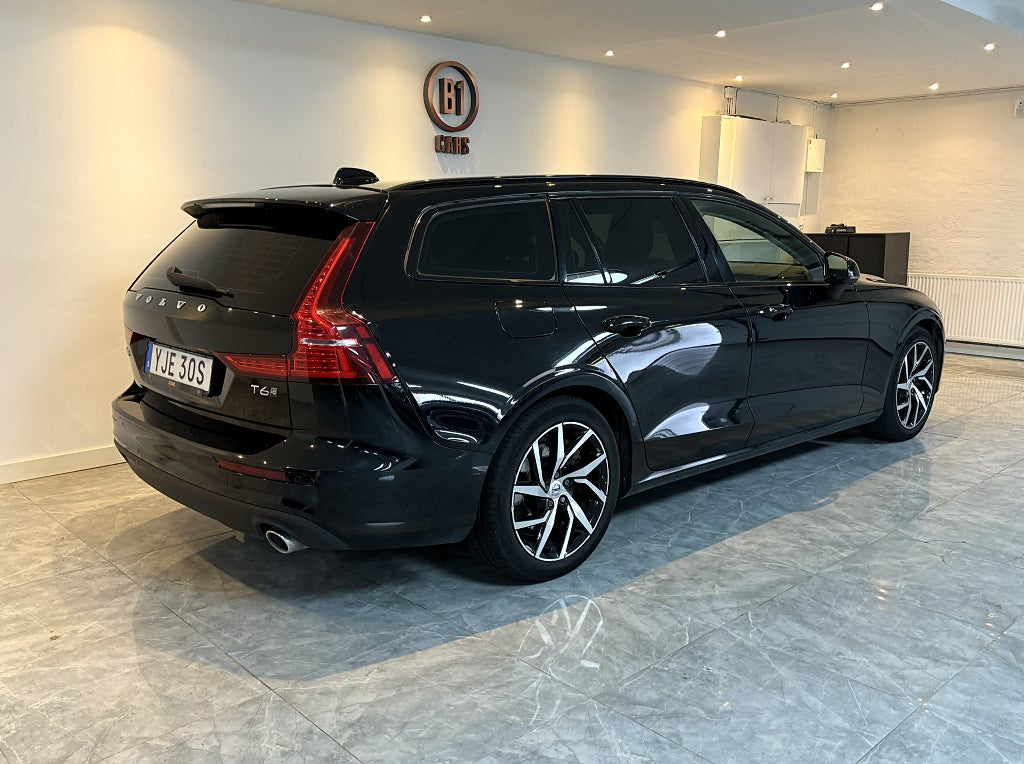 Volvo V60 T6 Twin Engine AWD Geartronic Momentum Advanced MOMS