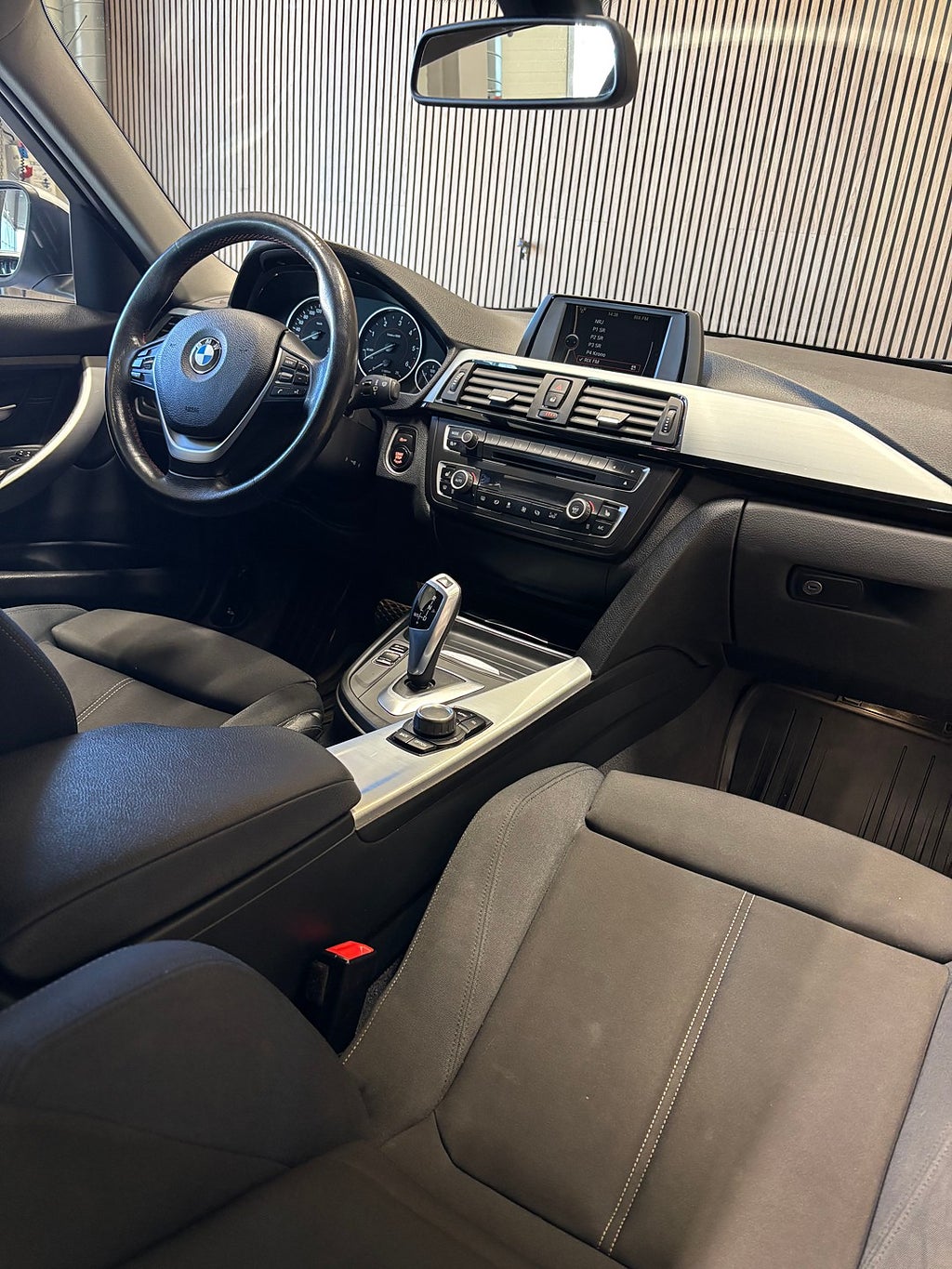 BMW 320D Touring Steptronic Sport line