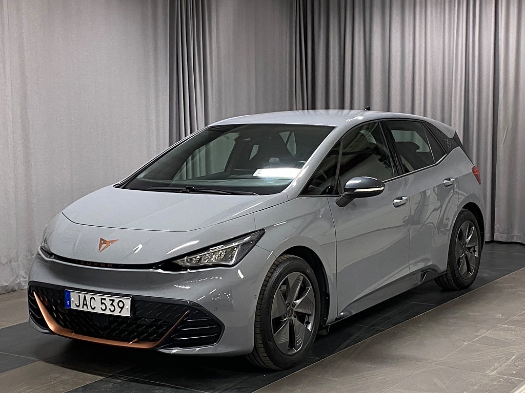 Cupra Born 58 kWh Pilot M Tech L Adaptiv farthållare