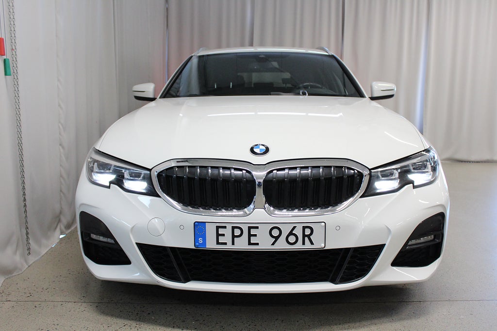 BMW 320D xDrive 190hk, M Sport, Drag, Värmare, S&V-hjul, Skinn