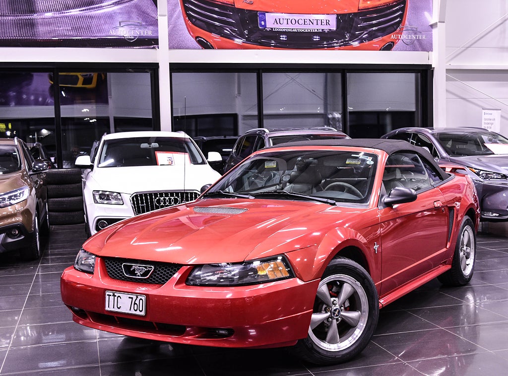 Ford Mustang Cabriolet 3.8 V6 SEFI Manuell|Välomhändertagen |B-kamer