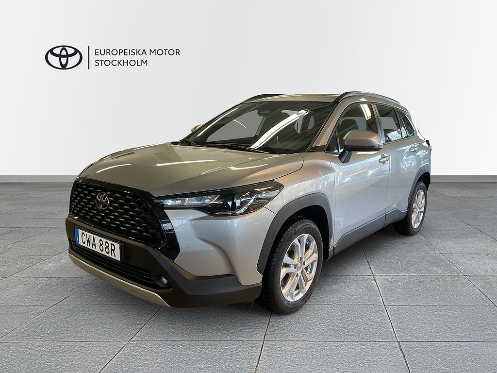 Toyota Corolla Cross 1,8 HYBRID ACTIVE PLUS V-HJUL/PRIVATLEASING 3995KR/MÅN
