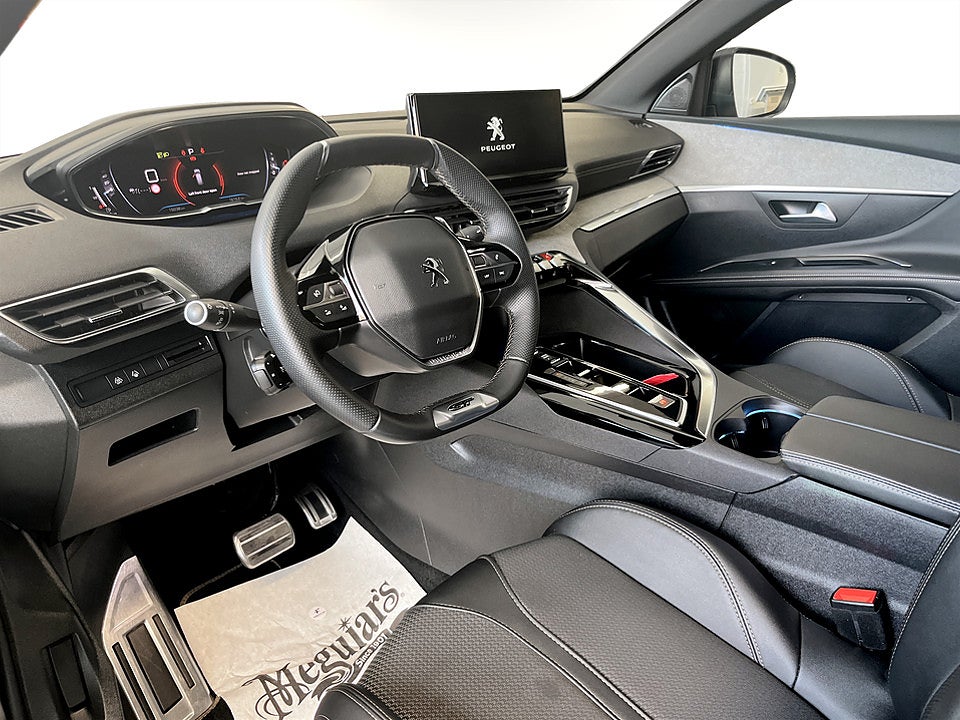 Bild på Peugeot 5008 GT 1.2 PT 130hk Aut 7-SITS B-KAMERA
