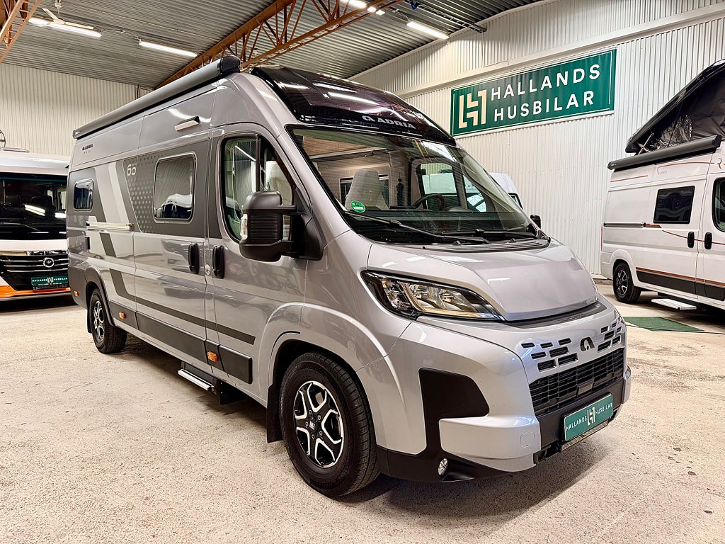 Adria Twin 640 SLB 60Y Edition Långbädd Solpanel Lithium Drag 1 Ägare