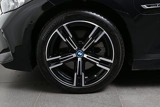 Kombi BMW 330e 9 av 24