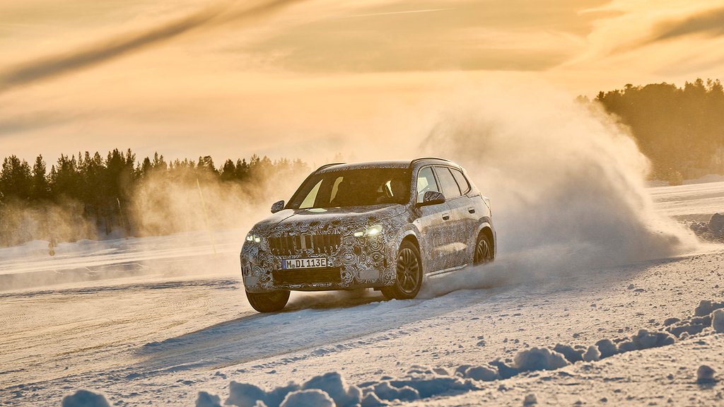 BMW iX1 har testat i svenska Arjeplog. Foto: BMW