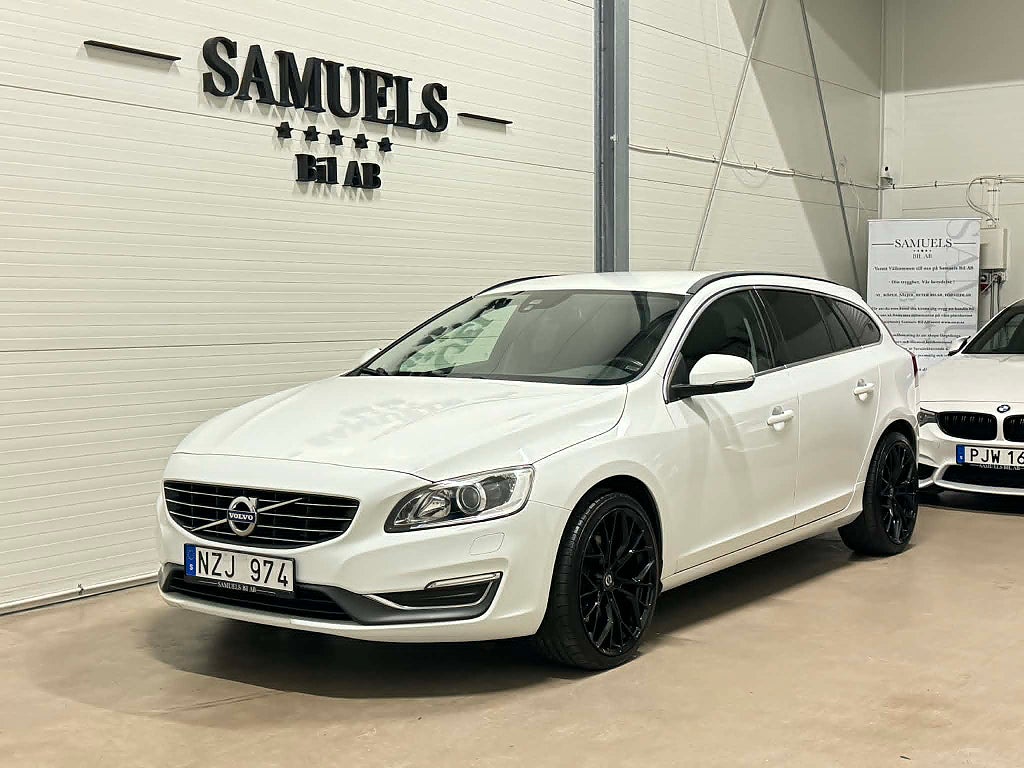 Volvo V60 D4 (163 HK) AWD Automat Facelift Ny Besiktad NY Servad