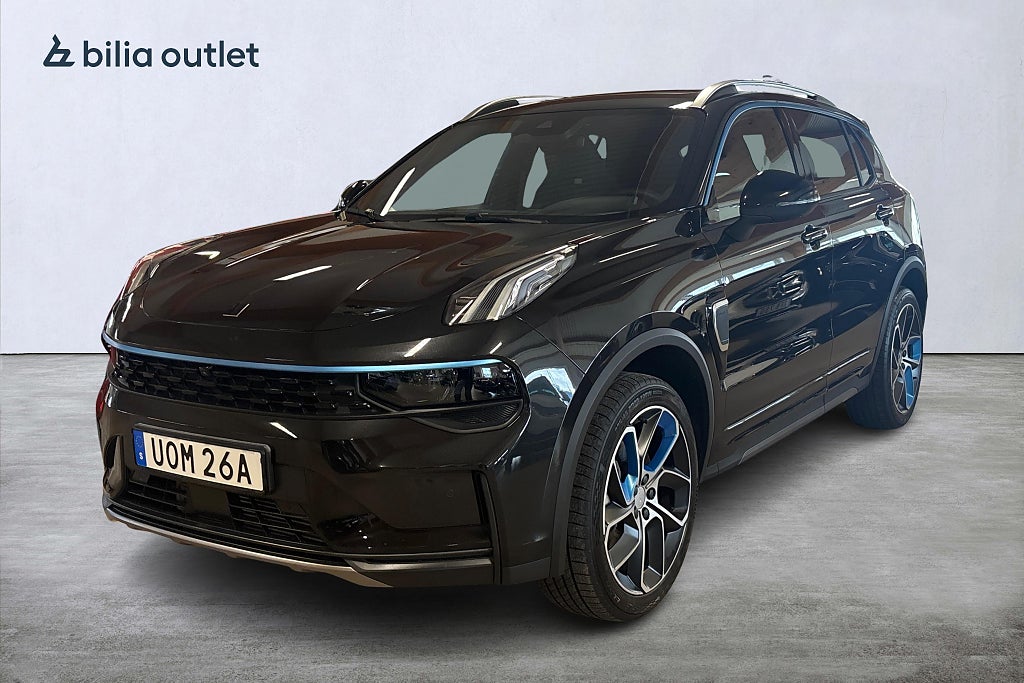 Lynk & Co 01 PHEV / Panorama / 360-kamera / Keyless / Navi / Moms