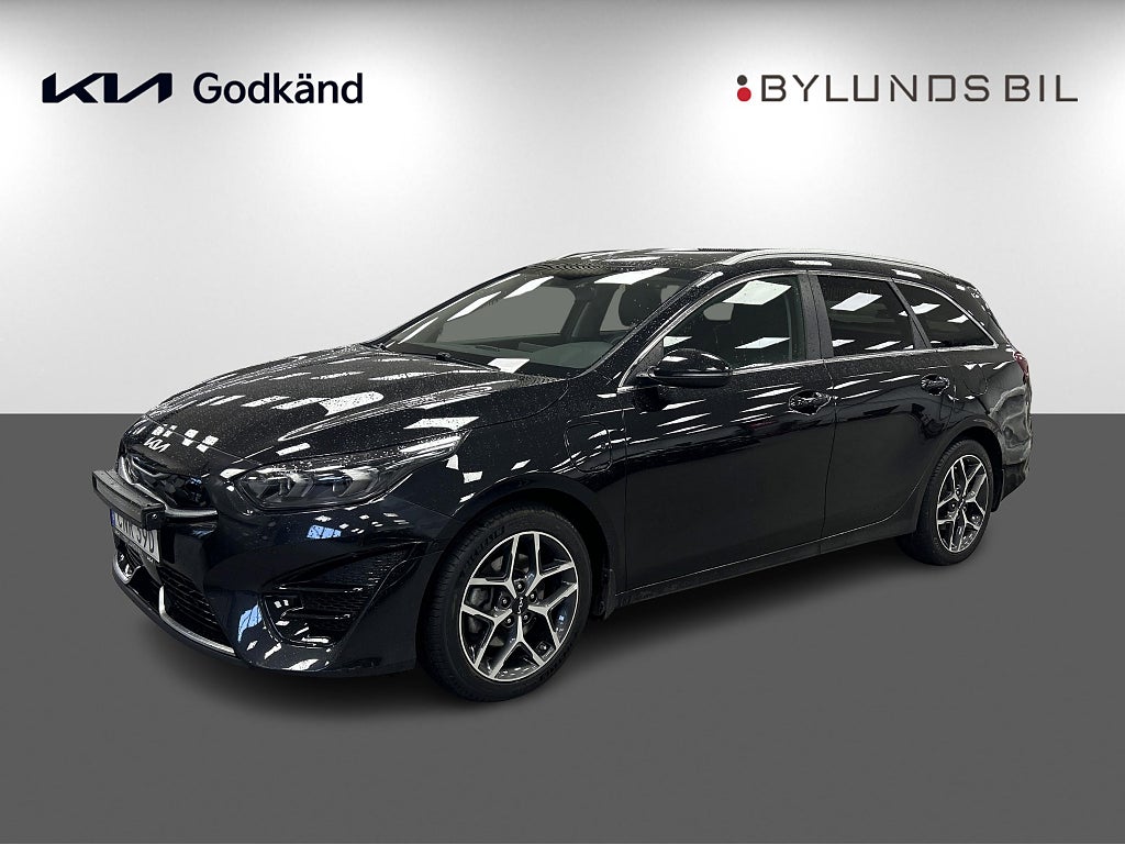 Kia Ceed SWPlug-in Hybrid Advance Plus Pano - Vinterhjul ingår!