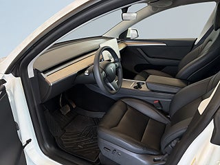 Tesla Model Y Long Range AWD Long RangeS&V/Värmepump/Pano/Kamera/MOMS – bild 7