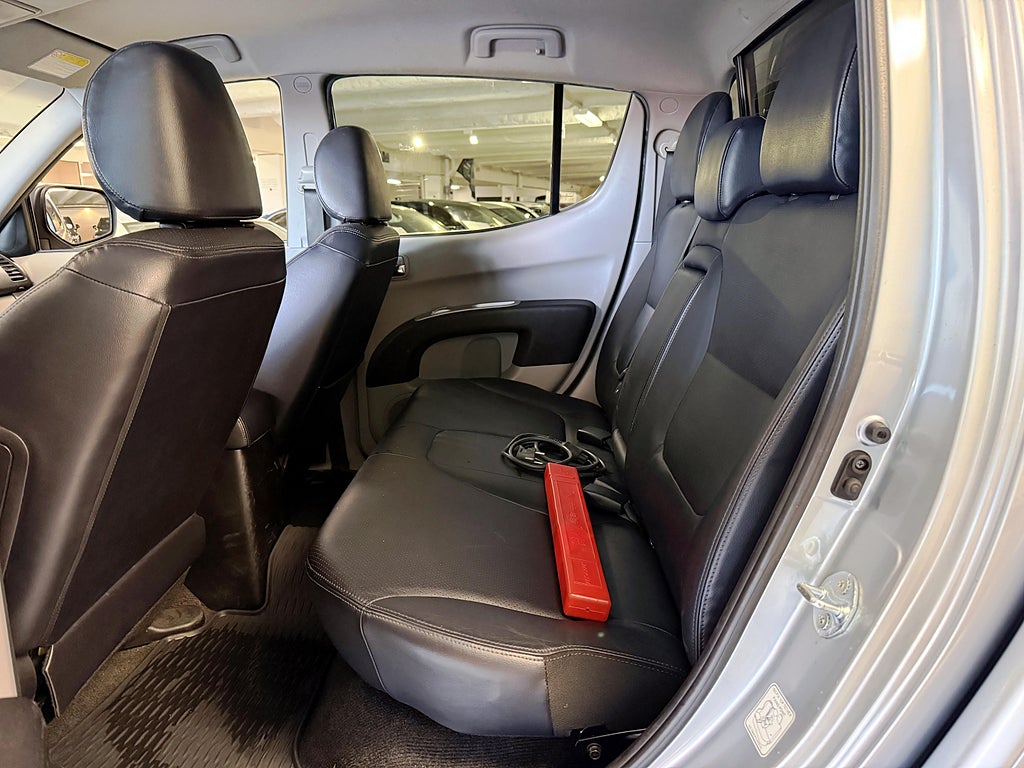 Mitsubishi L200 Dobbelcab 2.5 4x4 Automatisk, 5-trinn, 178hk, 2010