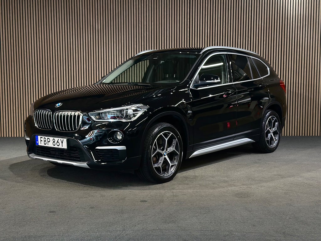 BMW X1 xDrive20d xLine /OBS 2505mil/Hud/Navi/Keyless/0,44l/m