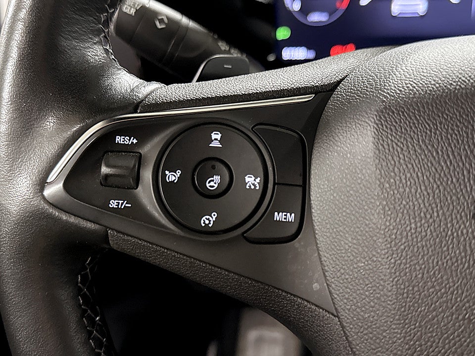 Bild på Opel Mokka Ultimate 1.2 Turbo 130hk Aut B-KAMERA CARPLAY