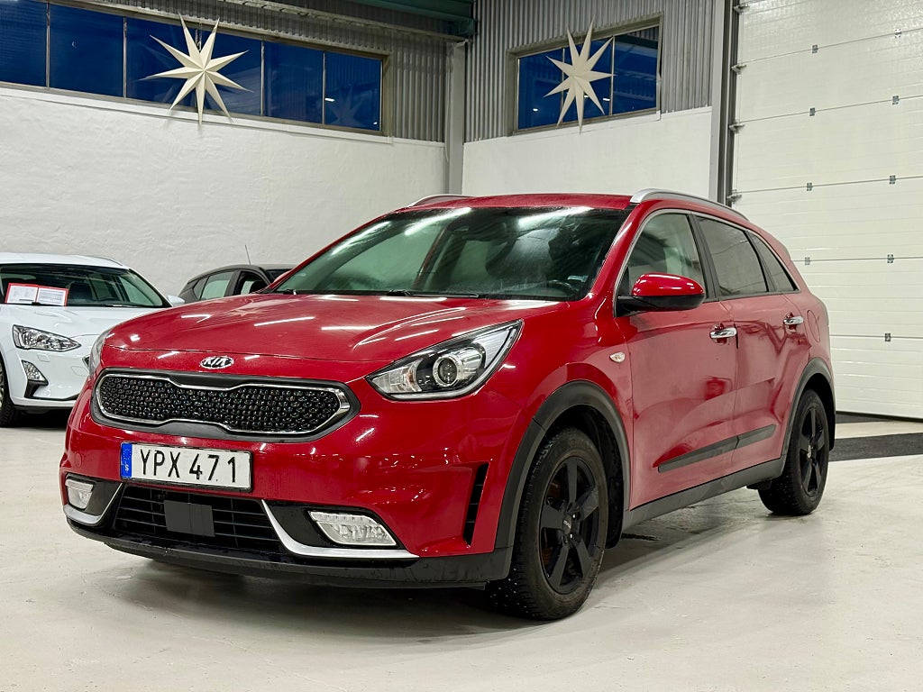 Kia Niro Hybrid DCT Advance Plus, EX, GLS 