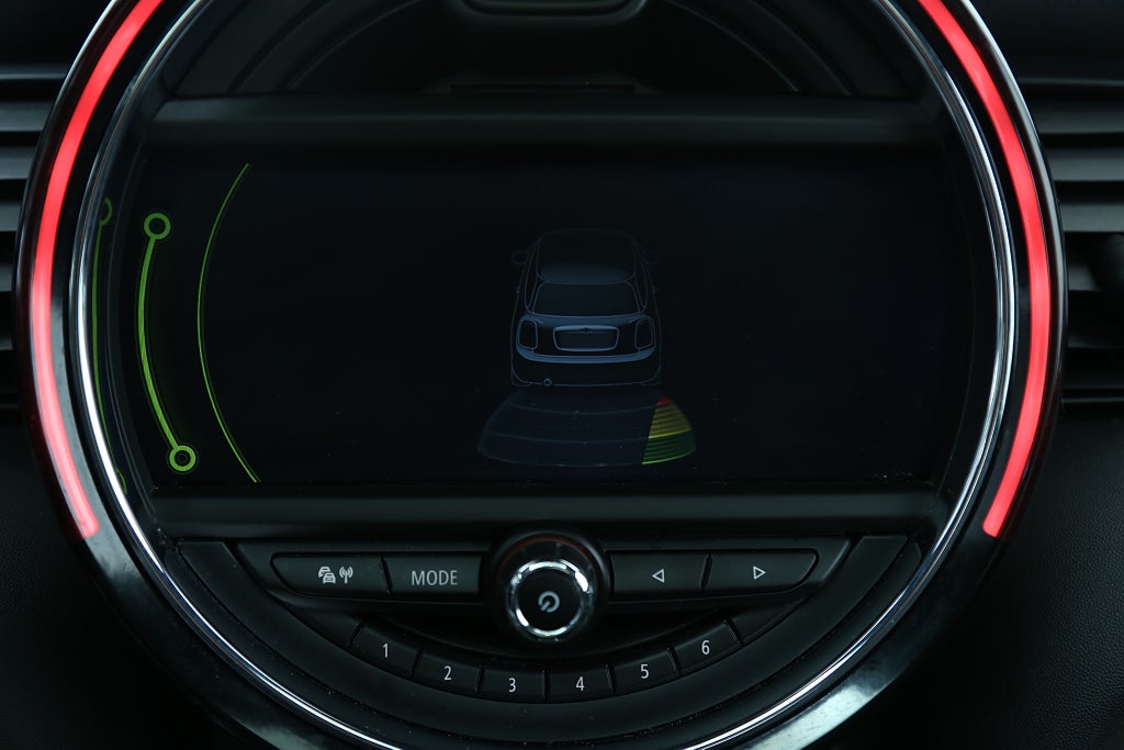 MINI Cooper S 192hk Automat 3-dörrars H/K Navi Läder Panorama 2015