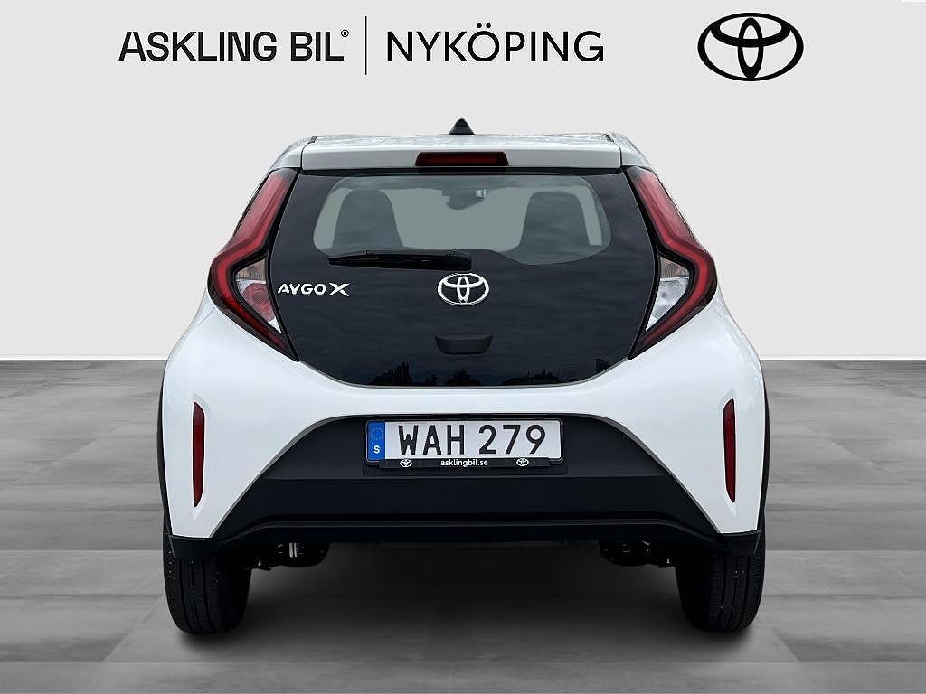 Toyota Aygo X 2023 - miniatyr 5