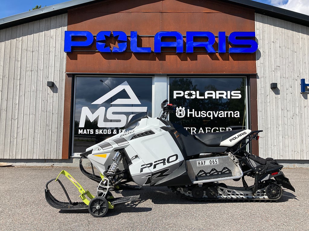 Polaris 800 RUSH PRO R 