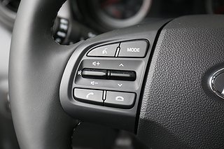 Halvkombi Hyundai i10 11 av 17