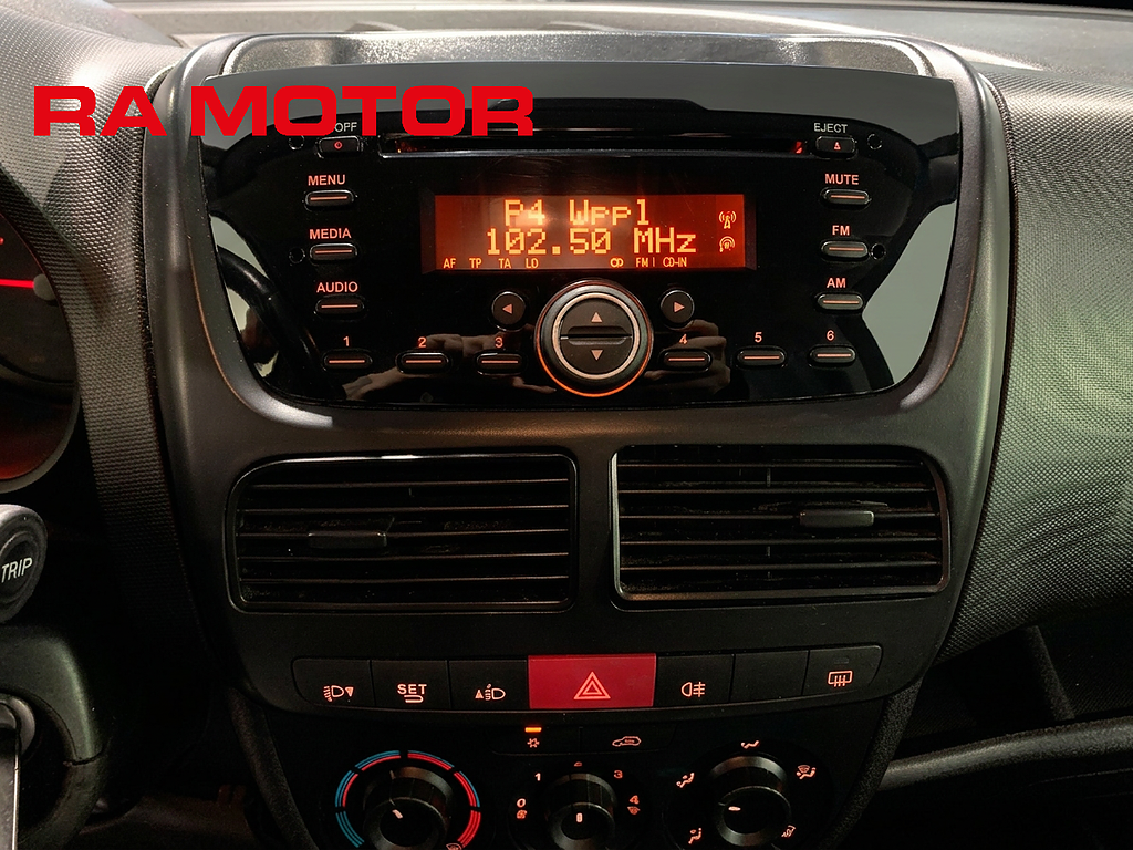 Opel Combo 2.4t 1.6 CDTI | Värmare | Drag | Kamrem bytt | 2015