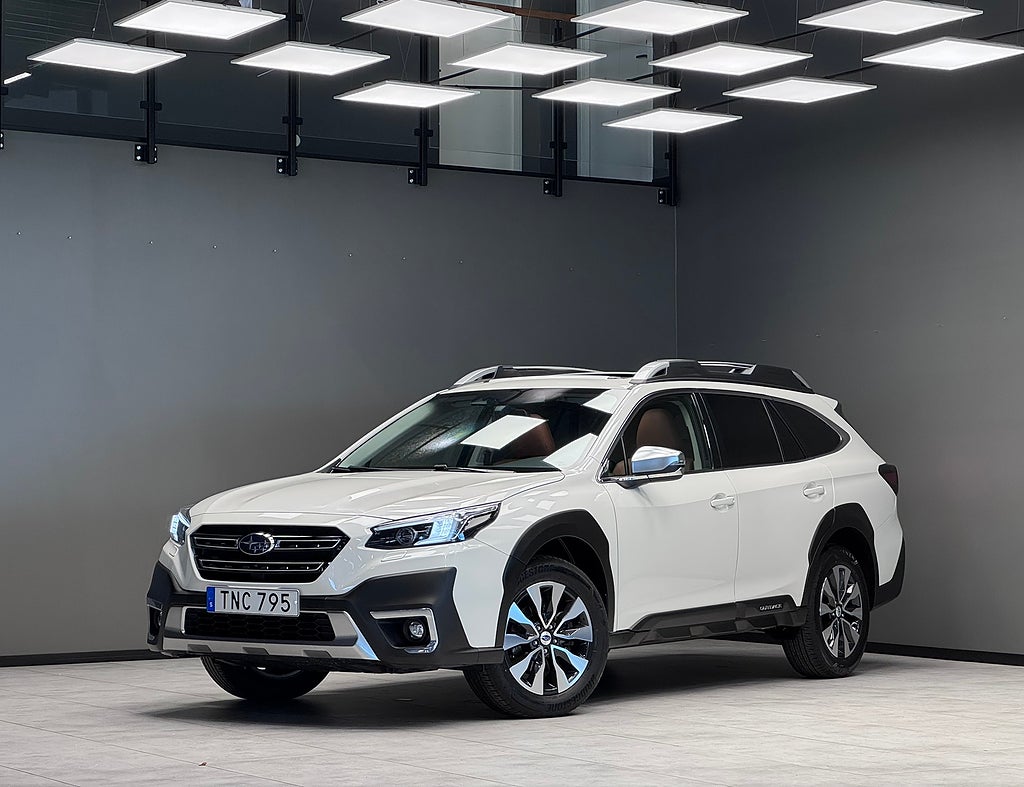 Subaru Outback 2.5 4WD XFuel Touring / Drag / Panorama / Elstol