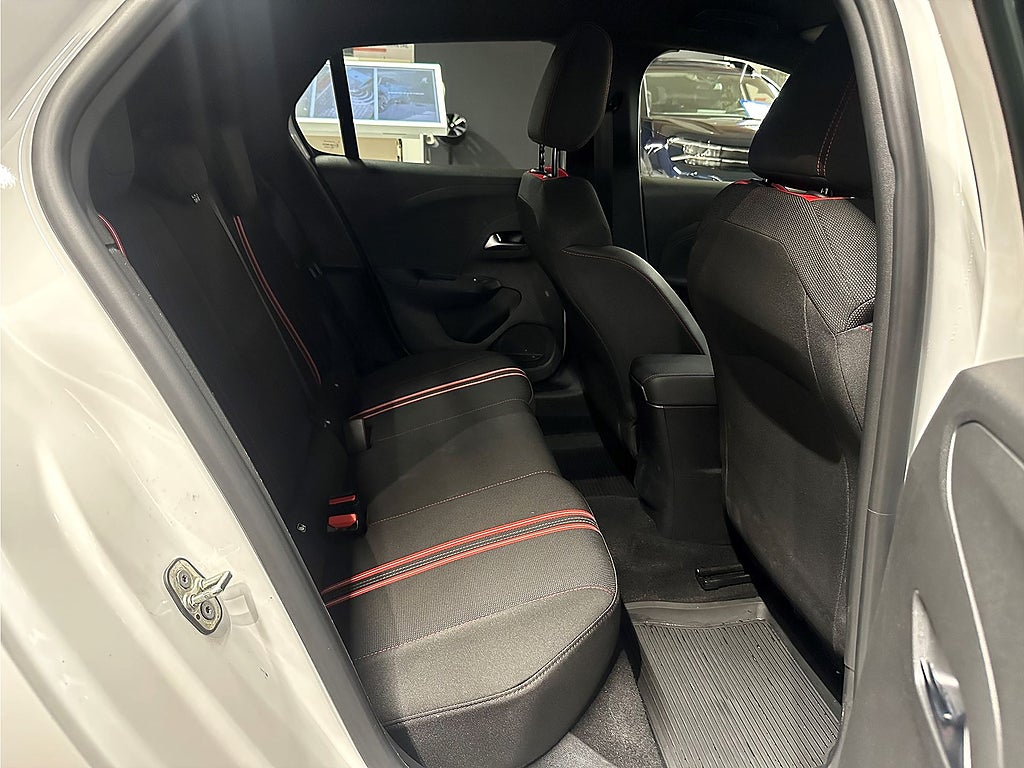 Bild på Opel Corsa-e Designline 50kWh 136hk Aut - B-KAMERA, CARPLAY