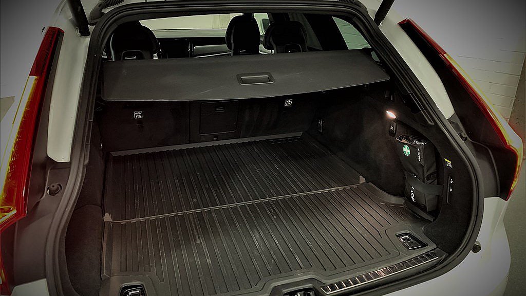 Volvo V90 är fullmatad med utrustning. 
