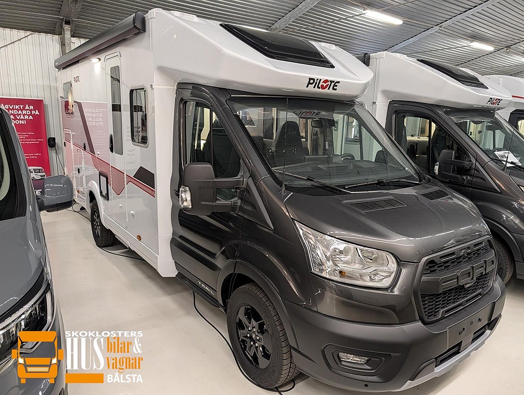 Pilote Atlas A 690 GJ Automat 165hk Taksäng 200ALit 200W Solc Dieselvär