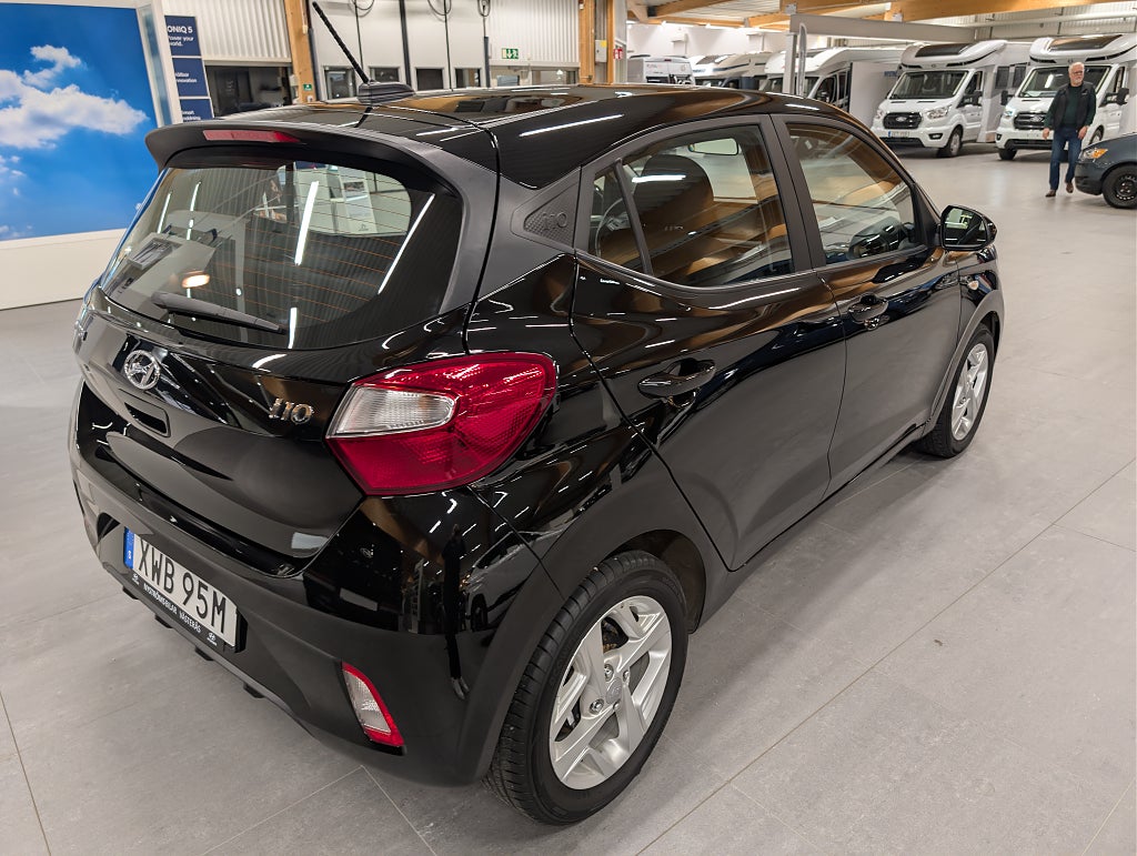 Hyundai i10 1.0 Essential Carplay/15" fälgar thumbnail