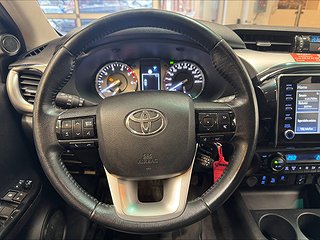 Toyota Hilux Dubbelhytt 2.4 AWD Hero MOMS/Drag/MoK/Kamera