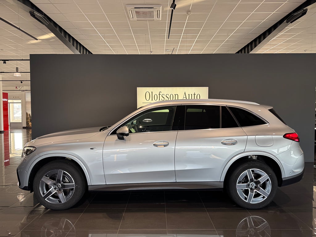 Mercedes-Benz GLC 300 e 4MATIC AMG Advanced Plus Läder El-stolar - bild 9