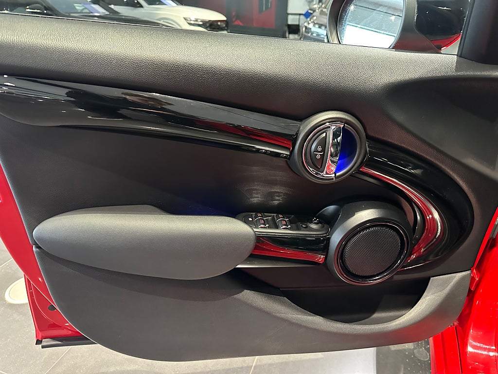 MINI Cooper S 5-dörrars JCW - bild 11