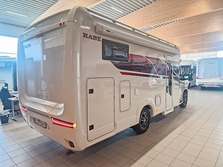 Husbil-halvintegrerad Kabe Classic 740 LGB 3 av 27