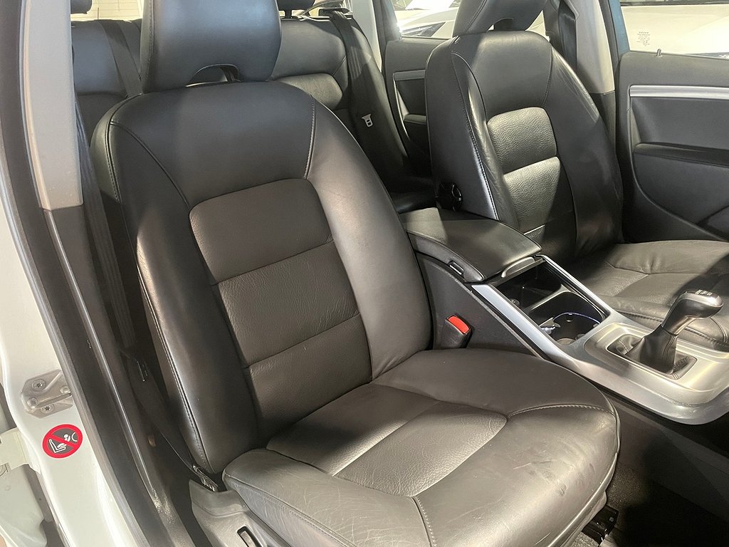 Volvo V70 D4 Momentum | Business Ed | DRAG | Värmare 2014