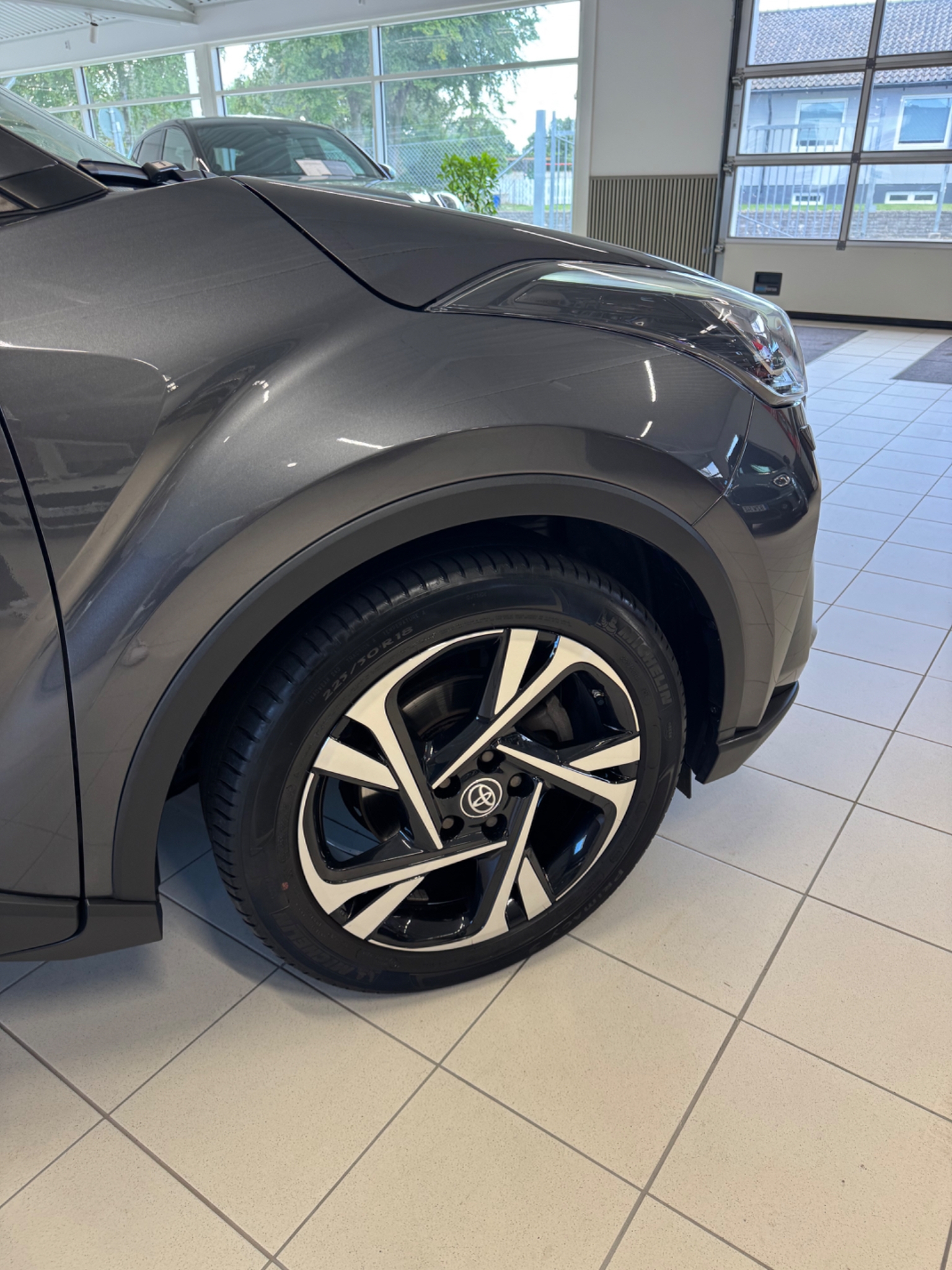 Toyota C-HR 2023, bild 7/10
