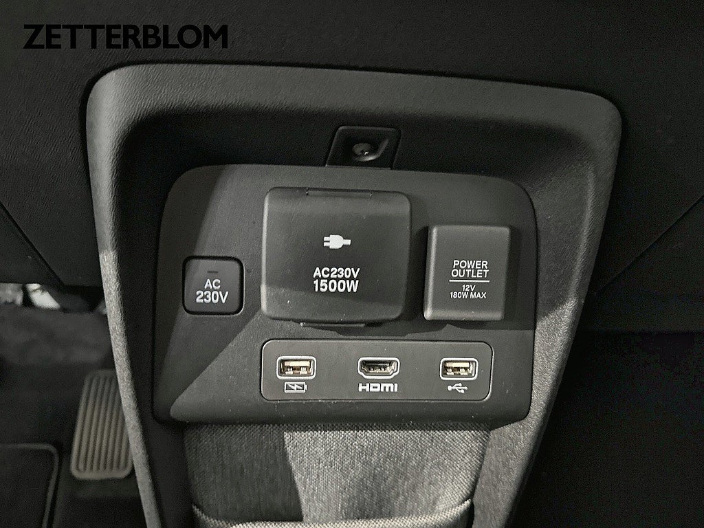 Halvkombi Honda E 16 av 27