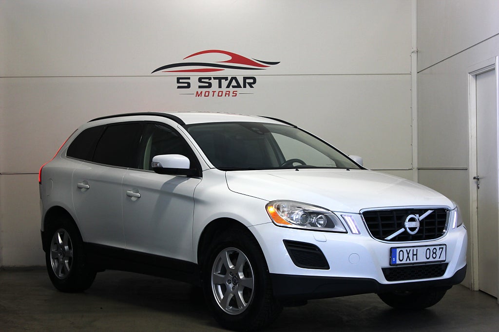 Volvo XC60 D4 Momentum  Skinn | Bluetooth | P-sensor | VOC