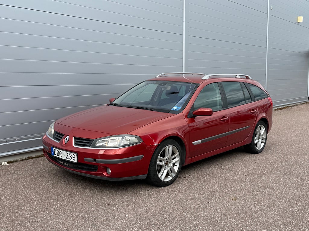 Renault Laguna Grandtour 2.0 Turbo | Nybesiktad